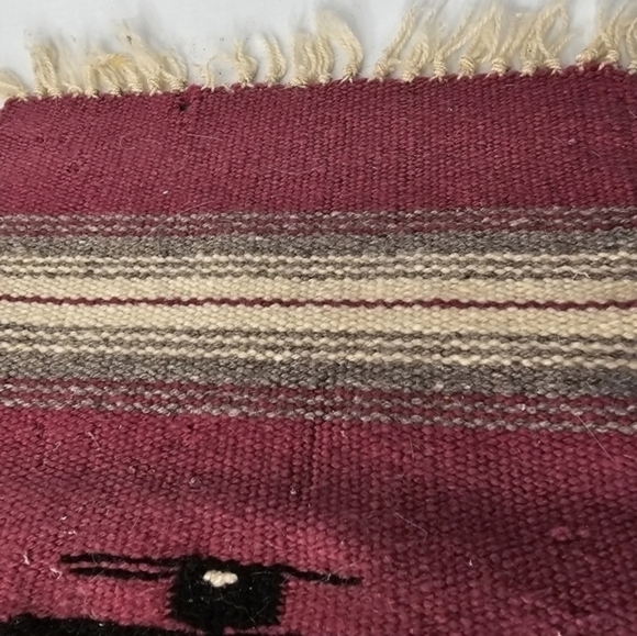 Small native American, (or possibly Mexican), hand woven wall hanging.‎ - Picture 6 of 6